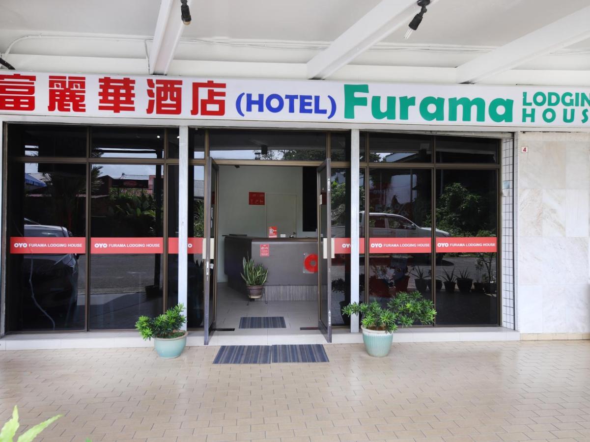 Oyo 44034 Furama Lodging House Kuching Exterior foto